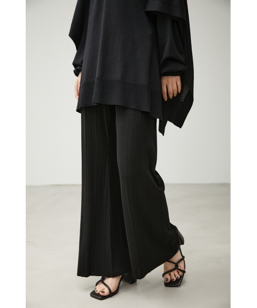 AZUL by moussy（アズールバイマウジー）の「RIB KNIT STRAIGHT WIDE PT/リブニットストレートワイドパンツ（その他パンツ・レディース・ベージュ/グリーン/ブラック・MEDIUM/SMALL）」の5枚目の写真