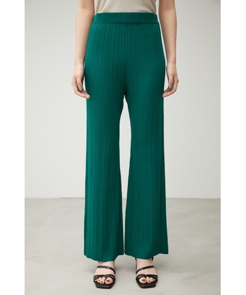AZUL by moussy（アズールバイマウジー）の「RIB KNIT STRAIGHT WIDE PT/リブニットストレートワイドパンツ（その他パンツ・レディース・ベージュ/グリーン/ブラック・MEDIUM/SMALL）」の10枚目の写真