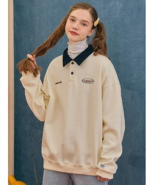 muahmuah(ムーアムーア)の「A'GEM/9 × .kom『muah muah/ムーアムーア』COMBI STITCH LOGO NAPPING MTM/コンビステッチロゴ ナッピング スウェットシャツ(スウェット・レディース・アイボリー/グレー/ブラック・FREE)」の4枚目の写真