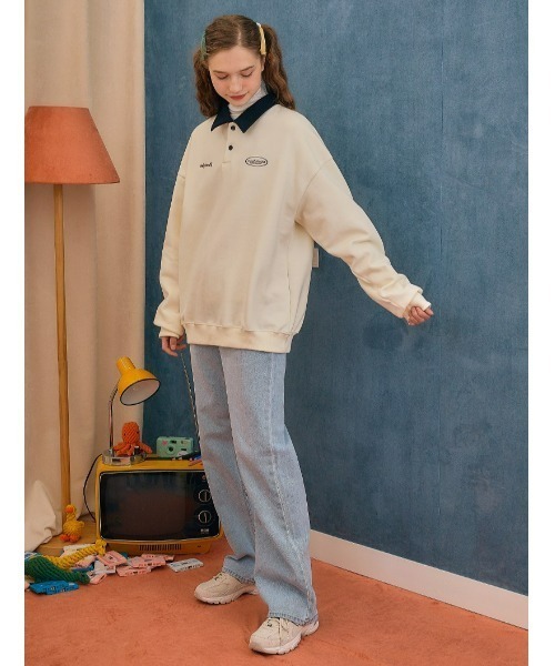 muahmuah(ムーアムーア)の「A'GEM/9 × .kom『muah muah/ムーアムーア』COMBI STITCH LOGO NAPPING MTM/コンビステッチロゴ ナッピング スウェットシャツ(スウェット・レディース・アイボリー/グレー/ブラック・FREE)」の10枚目の写真