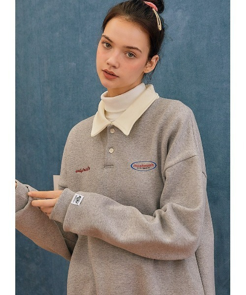 muahmuah(ムーアムーア)の「A'GEM/9 × .kom『muah muah/ムーアムーア』COMBI STITCH LOGO NAPPING MTM/コンビステッチロゴ ナッピング スウェットシャツ(スウェット・レディース・アイボリー/グレー/ブラック・FREE)」の7枚目の写真