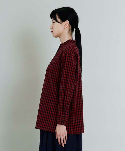 conges payes ADIEU TRISTESSE（コンジェ ペイエ アデュートリステス）の「ウールギンガムシャツ（シャツ/ブラウス・レディース・ベージュ/レッド・38）」の11枚目の写真