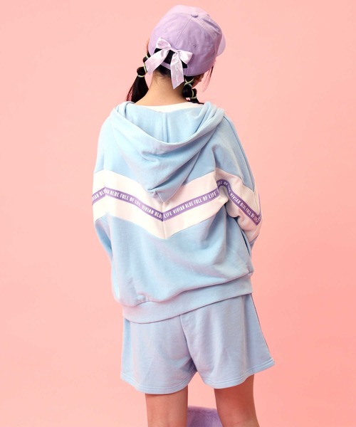 Right-on(ライトオン)の「【VIVIAN BLUE】シェブロンセットアップ(その他トップス・キッズ・ブルー/ブラック・130/150/140/120)」の12枚目の写真