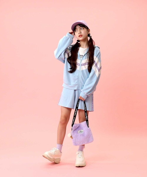 Right-on(ライトオン)の「【VIVIAN BLUE】シェブロンセットアップ(その他トップス・キッズ・ブルー/ブラック・130/150/140/120)」の13枚目の写真