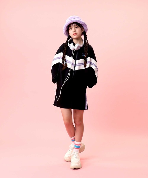 Right-on(ライトオン)の「【VIVIAN BLUE】シェブロンセットアップ(その他トップス・キッズ・ブルー/ブラック・130/150/140/120)」の6枚目の写真