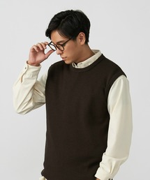 クルーネックニットベスト