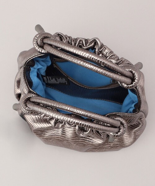 Firsthand（ファーストハンド）の「HVISK/ヴィスク JOLLY METALLIC MOTION / メタリックハンドバッグ（ハンドバッグ・レディース・シルバー・ONE SIZE）」の5枚目の写真