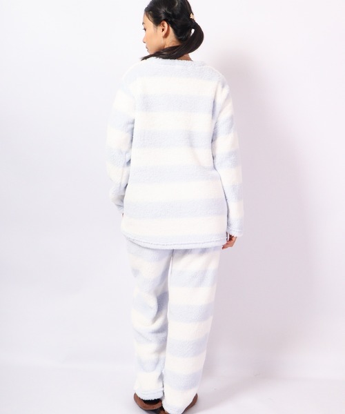 Ree&Mee（リーアンドミー）の「Ree&Mee 2点セット モコモコ ボア ボーダー セットアップ 上下セット ルームウェア パジャマ（ルームウェア/パジャマ・レディース・ピンク/ピンク系その他/ブルー系その他/ブルー・FREE）」の15枚目の写真