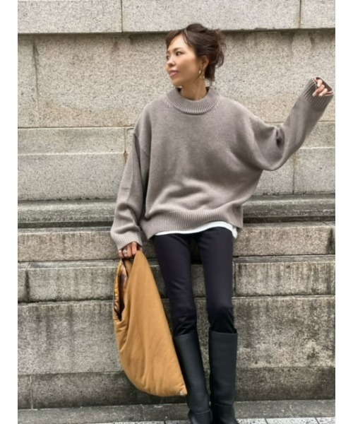 ulu（ウル）の「Mock neck knit pullover（ニット/セーター・レディース・モカ・FREE）」の4枚目の写真