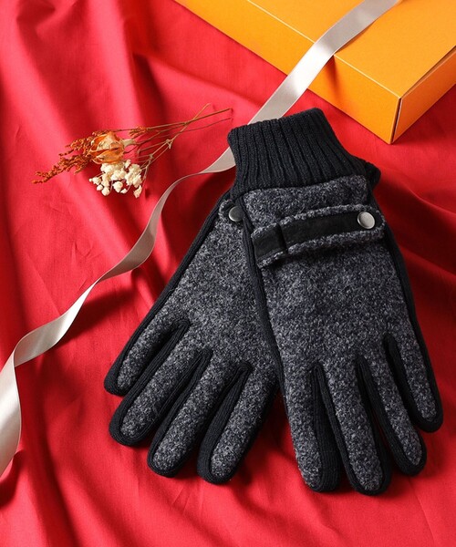 BEAMS HEART（ビームスハート）の「ブークレ グローブ【タッチパネル対応】（手袋・メンズ・チャコールグレー/ダークブラウン/ブラウン/ブラック系その他4・ONE SIZE）」の3枚目の写真