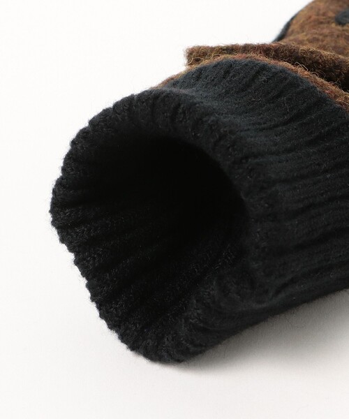 BEAMS HEART（ビームスハート）の「ブークレ グローブ【タッチパネル対応】（手袋・メンズ・チャコールグレー/ダークブラウン/ブラウン/ブラック系その他4・ONE SIZE）」の16枚目の写真