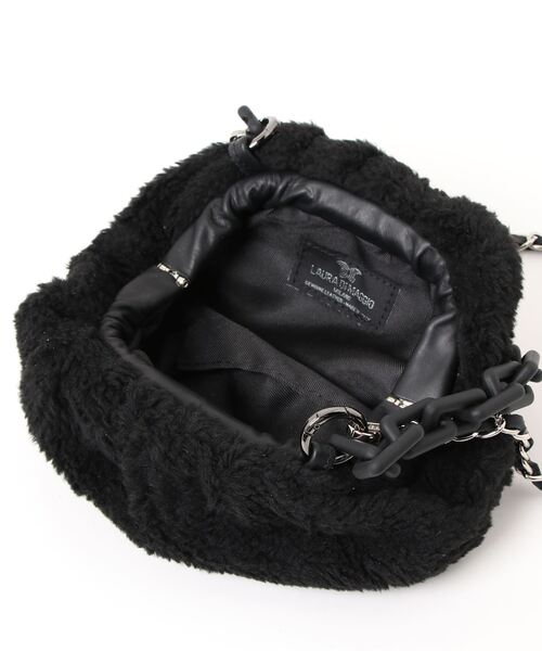 LAURA DI MAGGIO（ローラディマッジオ）の「【LAURA DI MAGGIO】ボアチェーンショルダーバッグ（ショルダーバッグ・レディース・ベージュ/ブラック・FREE）」の9枚目の写真