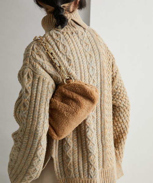 LAURA DI MAGGIO（ローラディマッジオ）の「【LAURA DI MAGGIO】ボアチェーンショルダーバッグ（ショルダーバッグ・レディース・ベージュ/ブラック・FREE）」の20枚目の写真