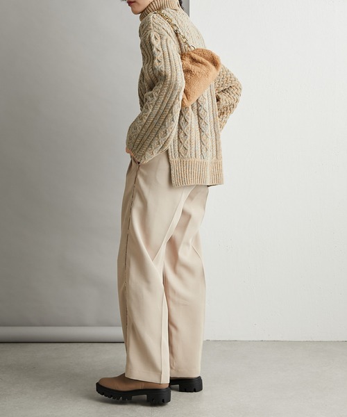 LAURA DI MAGGIO（ローラディマッジオ）の「【LAURA DI MAGGIO】ボアチェーンショルダーバッグ（ショルダーバッグ・レディース・ベージュ/ブラック・FREE）」の15枚目の写真