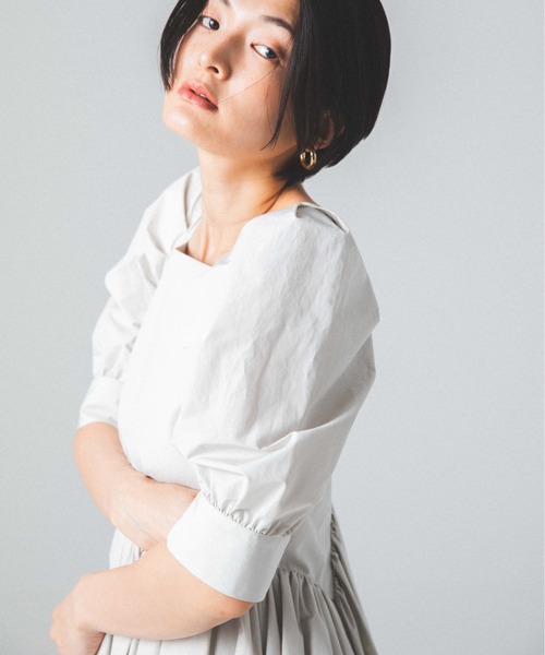 MECRE(メクル)の「ギャザーボリュームワンピース(ワンピース・レディース・グレー/ブラック・S/M)」の13枚目の写真