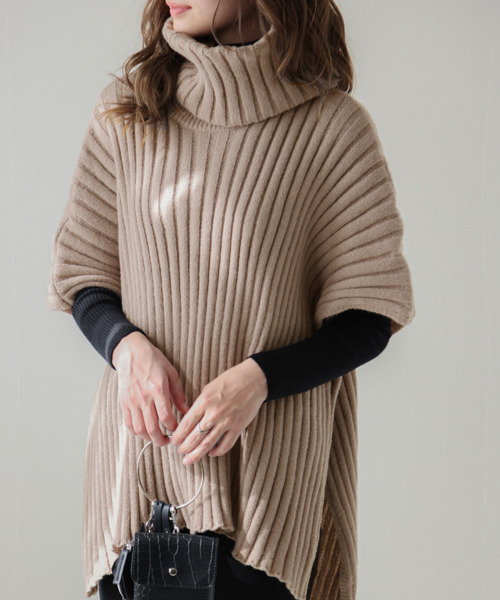 AMELY（エミリー）の「2wayアウターポンチョ（ポンチョ・レディース・ホワイト/ベージュ/マスタード/ブラック・フリー）」の12枚目の写真