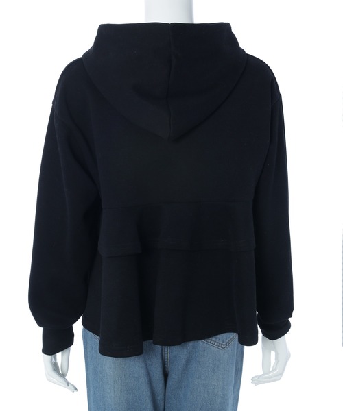 fifth（フィフス）の「パールデザインバックフリルパーカー（パーカー・レディース・ベージュ/ブラック・M）」の8枚目の写真