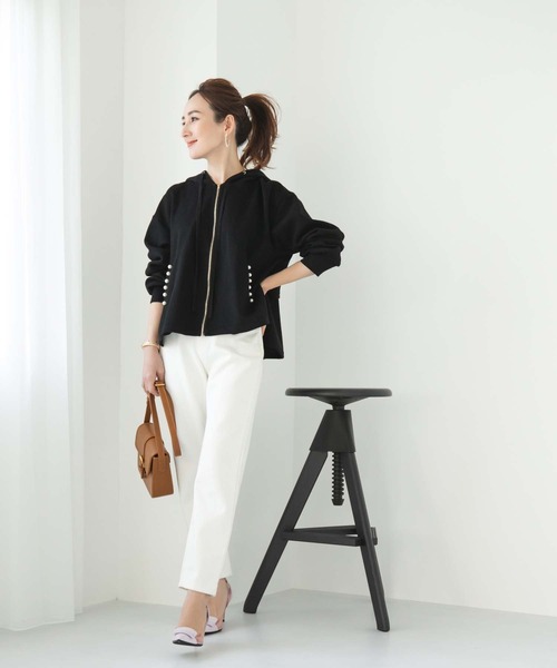 fifth（フィフス）の「パールデザインバックフリルパーカー（パーカー・レディース・ベージュ/ブラック・M）」の12枚目の写真