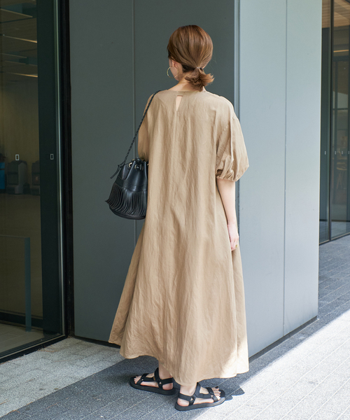 B.C STOCK（ベーセーストック）の「リネンレーヨンパフワンピース（ワンピース・レディース・ブラック/イエロー/ベージュ/グリーン・FREE）」の13枚目の写真