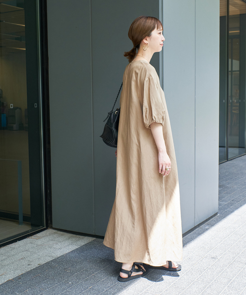 B.C STOCK（ベーセーストック）の「リネンレーヨンパフワンピース（ワンピース・レディース・ブラック/イエロー/ベージュ/グリーン・FREE）」の14枚目の写真
