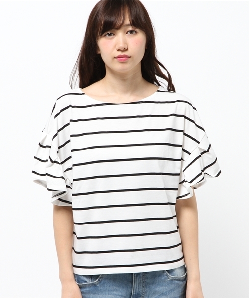 Chico（チコ）の「ラッフル袖TOPS（Tシャツ/カットソー・レディース・ホワイト×ブラック/ホワイト・FREE）」の4枚目の写真