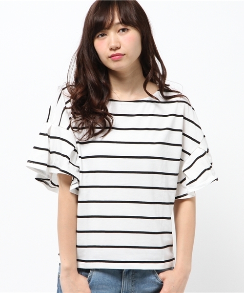 Chico（チコ）の「ラッフル袖TOPS（Tシャツ/カットソー・レディース・ホワイト×ブラック/ホワイト・FREE）」の10枚目の写真