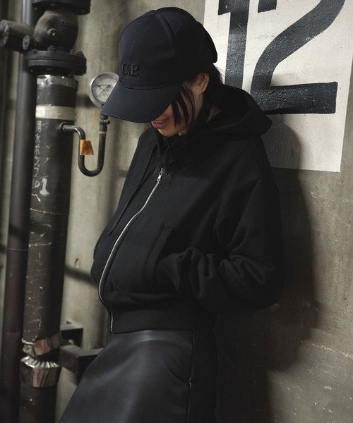 L.H.P(エルエイチピー)の「muter/ミューター/コンパクトジップパーカー(パーカー・レディース・ブラック/グレー・F)」の22枚目の写真
