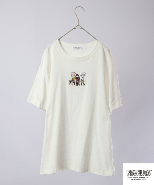 PEANUTS（ピーナッツ）の「PEANUTS スヌーピー ワンポイント半袖Tシャツ（Tシャツ/カットソー・メンズ・ホワイト系その他/グリーン/オフホワイト/ホワイト/レモンイエロー/グレイッシュブルー/ピンク/ネイビー/チャコール/チャコールグレー・L/LL/M/S）」の11枚目の写真