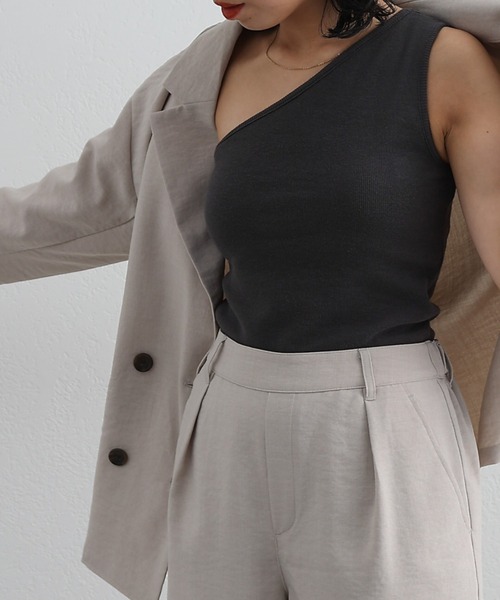 COLONY 2139（コロニートゥーワンスリーナイン）の「カップ付リブワンショル（タンクトップ・レディース・ホワイト/チャコールグレー/ブラック/イエロー/グリーン・FREE）」の16枚目の写真