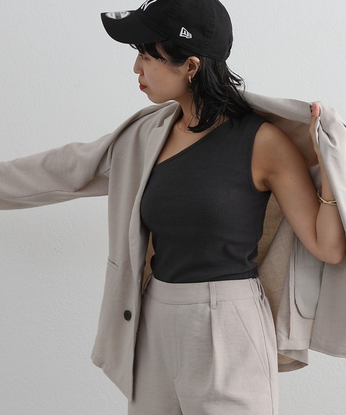 COLONY 2139（コロニートゥーワンスリーナイン）の「カップ付リブワンショル（タンクトップ・レディース・ホワイト/チャコールグレー/ブラック/イエロー/グリーン・FREE）」の14枚目の写真