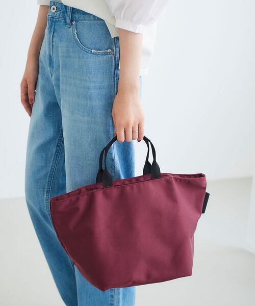 le.coeur blanc（ルクールブラン）の「ナイロントートバッグ（トートバッグ・レディース・ネイビー/ブラウン/ボルドー・FREE）」の18枚目の写真