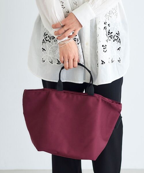 le.coeur blanc（ルクールブラン）の「ナイロントートバッグ（トートバッグ・レディース・ネイビー/ブラウン/ボルドー・FREE）」の14枚目の写真