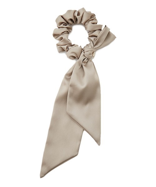 SNIDEL HOME（スナイデルホーム）の「イニシャルチャームリボンシュシュ（シュシュ・レディース・その他/A/E/H/K/M/R/S/Y・FREE）」の6枚目の写真