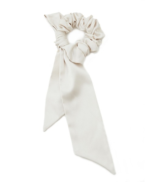 SNIDEL HOME（スナイデルホーム）の「イニシャルチャームリボンシュシュ（シュシュ・レディース・その他/A/E/H/K/M/R/S/Y・FREE）」の13枚目の写真