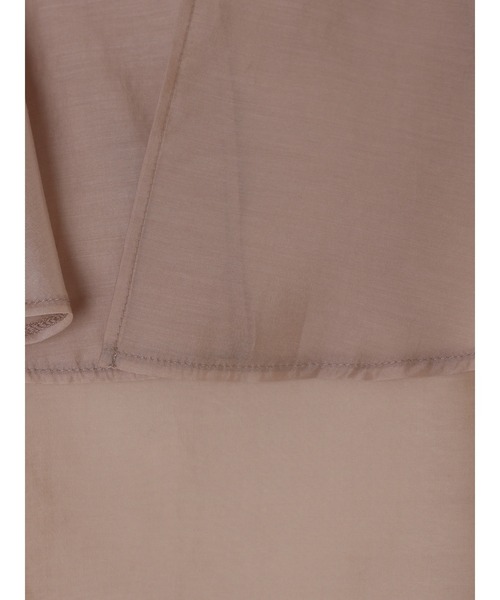 MERCURYDUO(マーキュリーデュオ)の「2WAYシアーラッフルコンパクトブラウス(シャツ/ブラウス・レディース・ブルー/ベージュ/オフホワイト・FREE)」の17枚目の写真