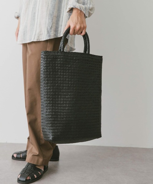 URBAN RESEARCH DOORS（アーバンリサーチドアーズ）の「シーグラス スクエアバッグ（トートバッグ・メンズ・ブラック/ブラウン・-）」の6枚目の写真