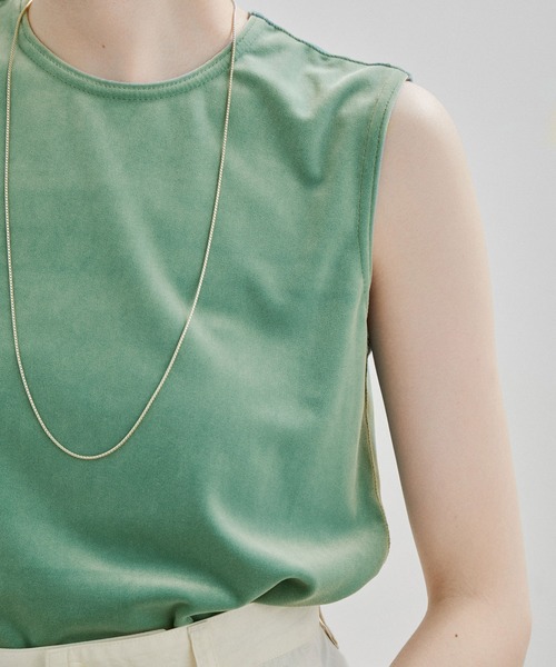 SALON adam et rope'（サロン アダム エ ロペ）の「ベロアノースリーブプルオーバー【新色追加！セットアップ対応・洗える】（Tシャツ/カットソー・レディース・ブラック/グリーン系その他/レッド系その他4・FREE）」の18枚目の写真