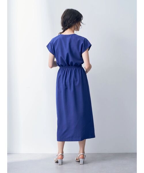 ベルト付きワンピース