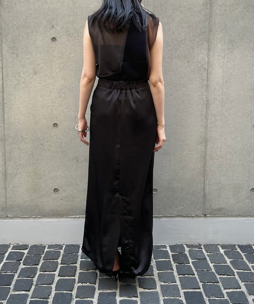 &g'aime（アンジェム）の「【&g’aime】配色シアーノースリーブニットトップス（ニット/セーター・レディース・ブラック/チャコールグレー/グレイッシュベージュ・FREE）」の9枚目の写真