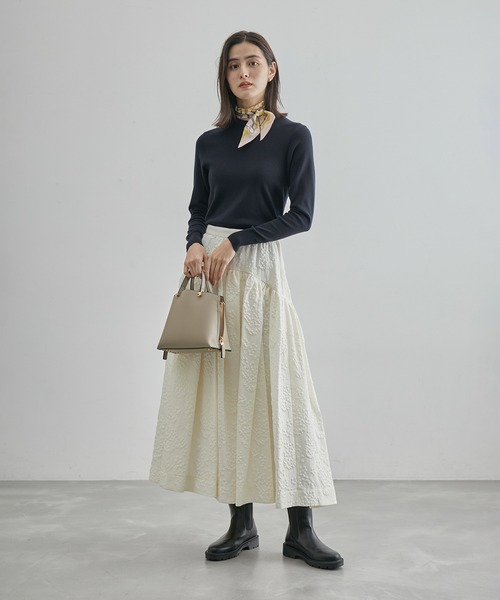 ROPE'（ロペ）の「【イタリア製】ソフトコットンクルーネックニットソー（ニット/セーター・レディース・ブラック/ネイビー/キナリ・FREE）」の17枚目の写真