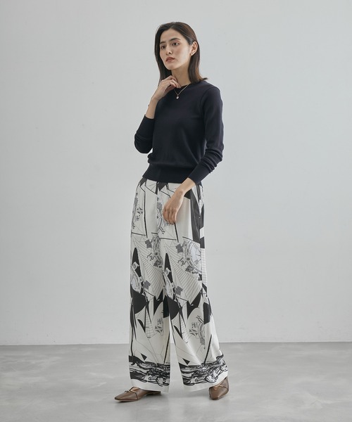 ROPE'（ロペ）の「【イタリア製】ソフトコットンクルーネックニットソー（ニット/セーター・レディース・ブラック/ネイビー/キナリ・FREE）」の6枚目の写真