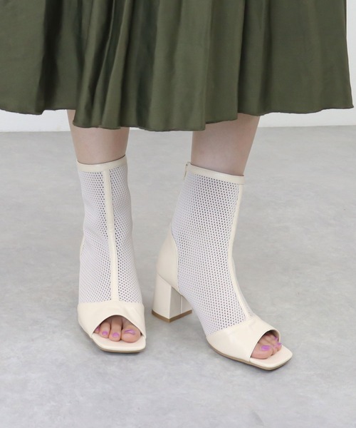 LOVEHUNTER（ラブハンター）の「スタイルアップ メッシュブーツサンダル（サンダル・レディース・ブラック/アイボリー・LL/L/M/S）」の7枚目の写真