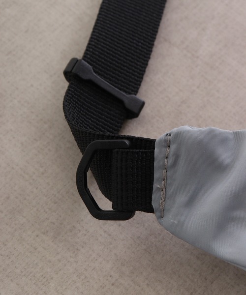 KAKSI(カクシ)の「KAKSI ウォッシャブルボディBAG(ボディバッグ/ウエストポーチ・メンズ・ブラック系/カーキ系/ピンク系/グレー系・FREE)」の21枚目の写真