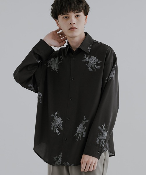 Rocky Monroe(ロッキーモンロー)の「オーバーサイズ総柄長袖シャツ(シャツ/ブラウス・メンズ・グレー/ホワイト×グレー/ブラック×ブルー/ブラック×グレー/パープル/ベージュ/ホワイト×ブルー・M/L)」の3枚目の写真