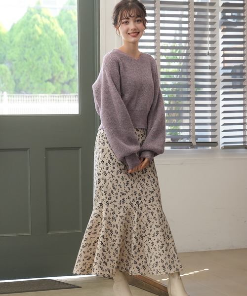 ASTORIA ODIER(アストリアオディール)の「ラメモヘアクロップトニット(ニット/セーター・レディース・アイボリー/パープル/ピンク/ベージュ・MEDIUM)」の7枚目の写真