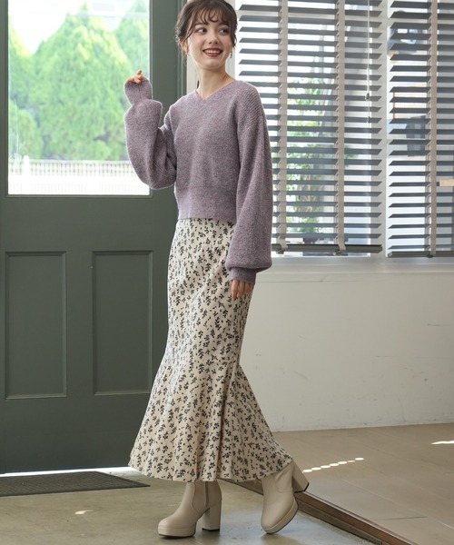 ASTORIA ODIER(アストリアオディール)の「ラメモヘアクロップトニット(ニット/セーター・レディース・アイボリー/パープル/ピンク/ベージュ・MEDIUM)」の8枚目の写真