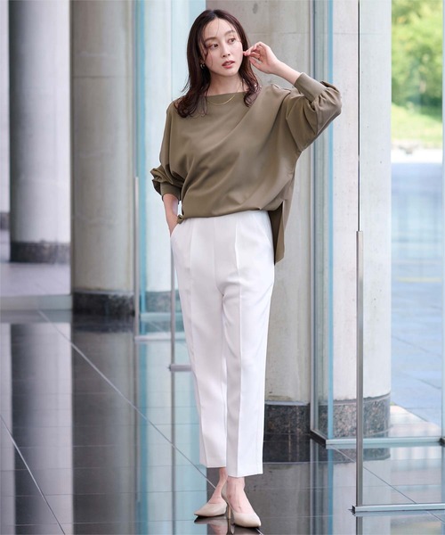 UR'S(ユアーズ)の「ボートネックドルマンスリーブプルオーバー(Tシャツ/カットソー・レディース・ホワイト/ネイビー/ベージュ/オリーブ/モカ・L/S/M)」の16枚目の写真