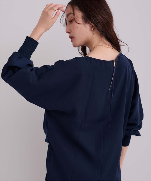 UR'S(ユアーズ)の「ボートネックドルマンスリーブプルオーバー(Tシャツ/カットソー・レディース・ホワイト/ネイビー/ベージュ/オリーブ/モカ・L/S/M)」の13枚目の写真