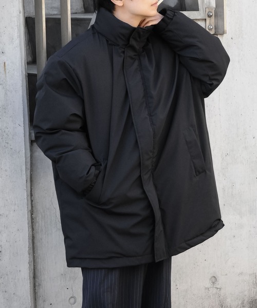 NILWAY(ニルウェイ)の「スタンドカラー 中綿 ダウン オーバー コート(ダウンジャケット/コート・レディース・ブラック/ライトグレー・LARGE/MEDIUM)」の21枚目の写真