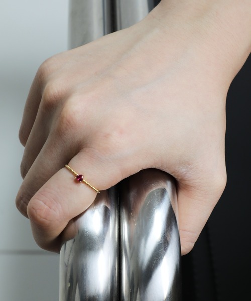whim(ウィム)の「Simple tiny heart pink stone ring(リング・レディース・シルバー/ゴールド・FREE)」の7枚目の写真
